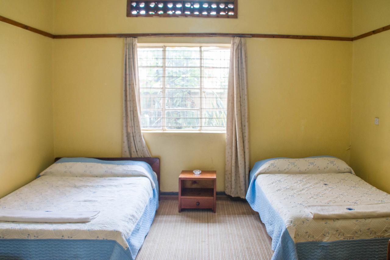 Pelikan Hotel Mbarara Exterior photo
