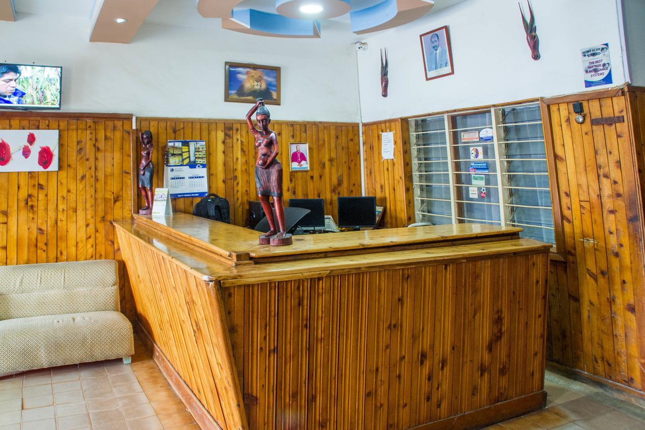 Pelikan Hotel Mbarara Exterior photo